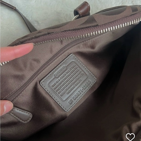 Meet your Posher, Abigail - Picture 5 of 5